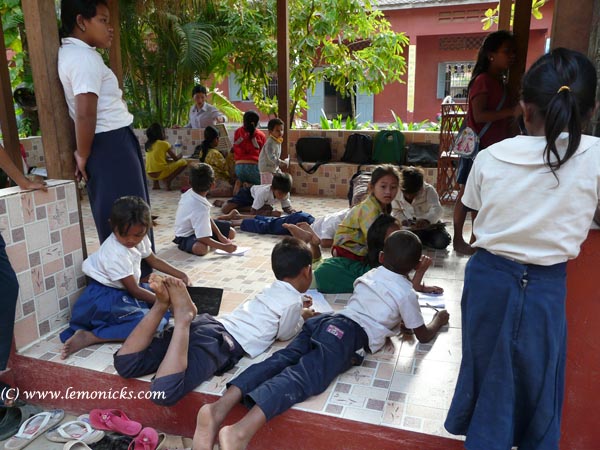 What is voluntourism siem reap school @lemonicks.com